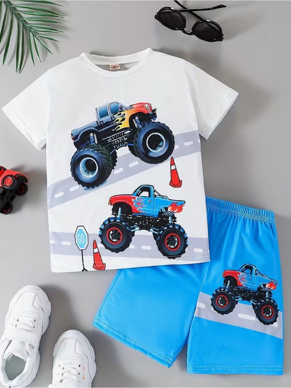 1-set White Tee & Blue Shorts with Monster Trucks (2-3Y)